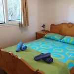 Nadina's House Nyaraló