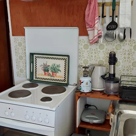 Nadina's House Dhilesi