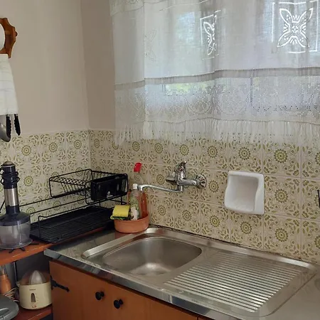 Nadina's House * Dhilesi