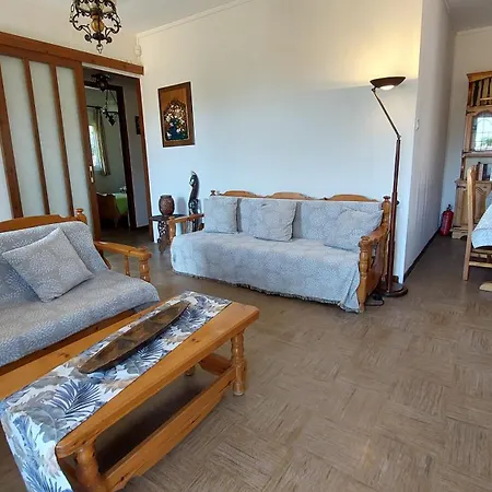 Holiday home Nadina's House Dhilesi