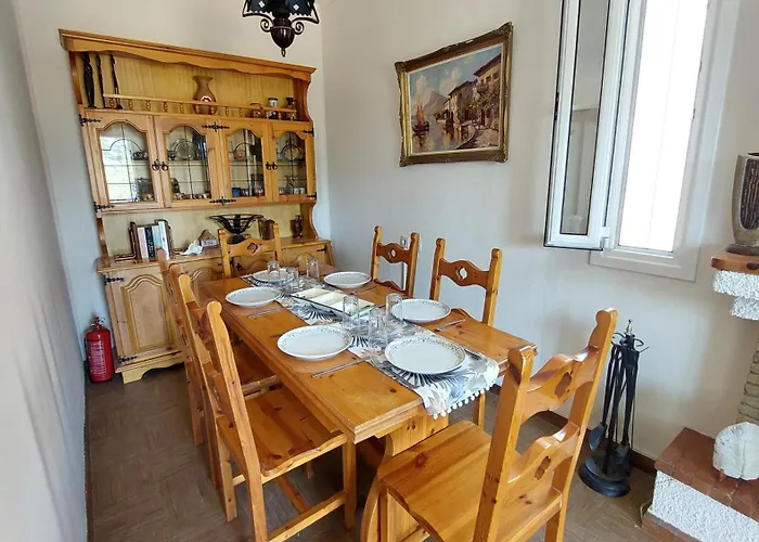 Nadina's House Casa de Férias